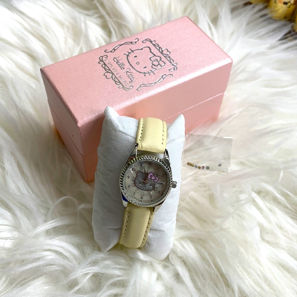 Authentic Hello Kitty Off-White Leather Watch
